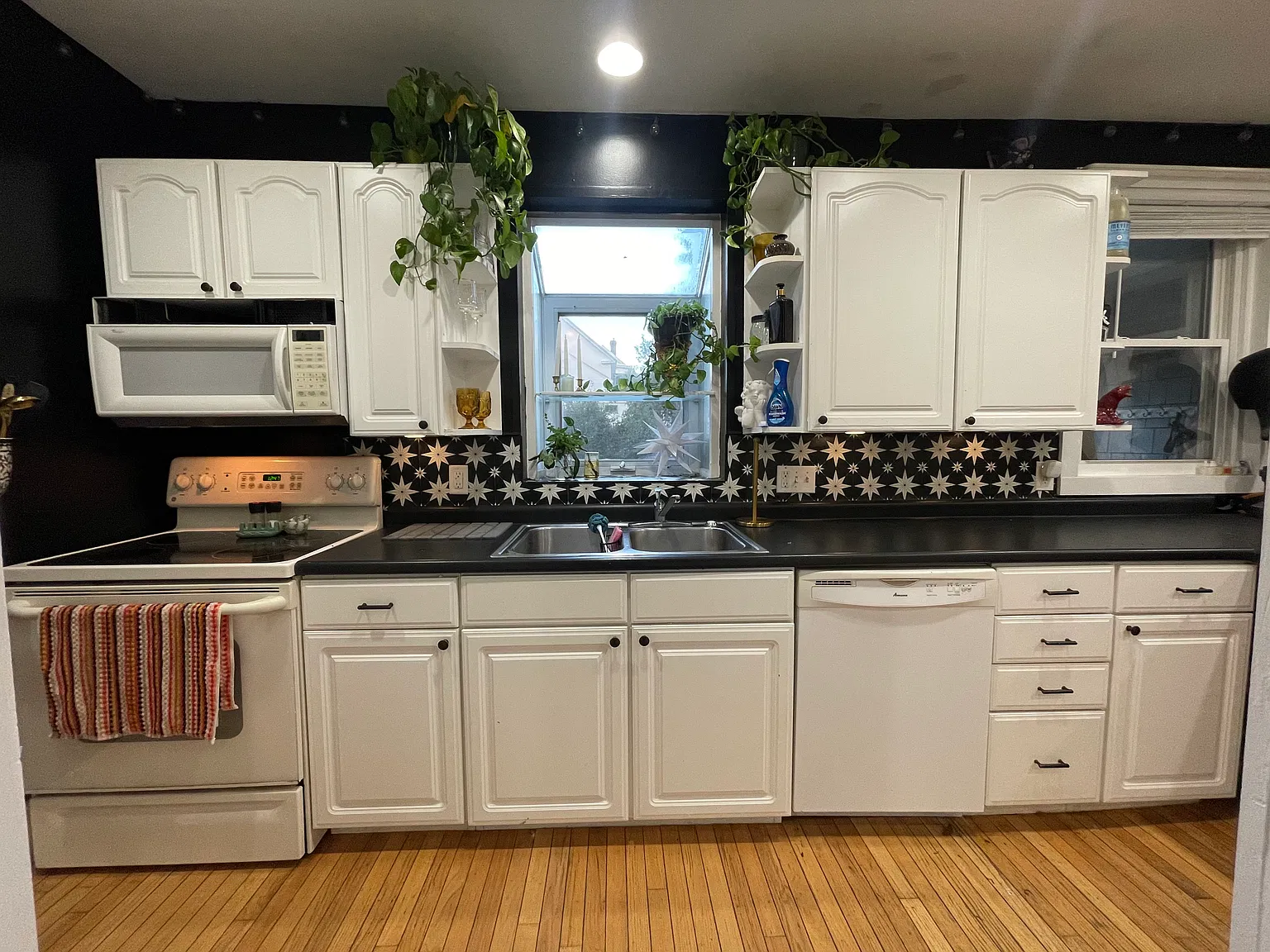 2 bed, 1.5 bath, 1500 sqft, $2,695 — Photo 4