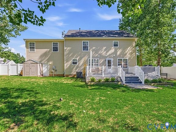 4th image of 3136 Poplar View Pl