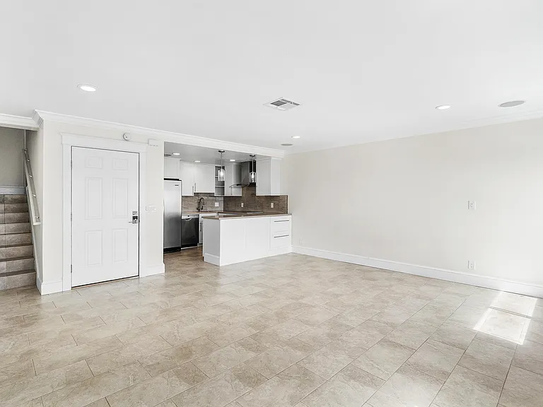 250 S Ocean Blvd #253 — Photo 9