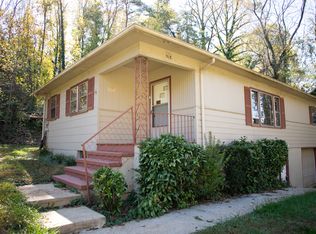 317 Morehead St, Morganton, NC 28655