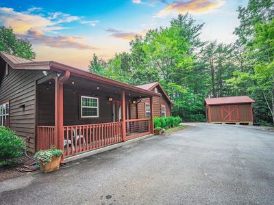 235 Field Dr, Sautee Nacoochee, GA, 30571