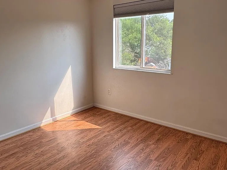 19048 Partridge Wood Dr — Photo 14