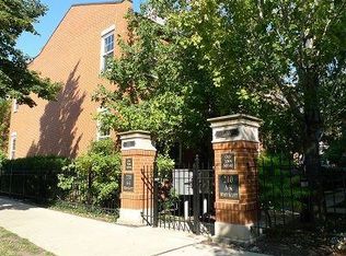 220 W Scott St, Chicago, IL