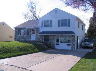 10130 Northeast Ave, Philadelphia, PA 19116