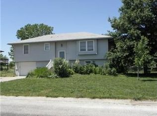 520 S Truman Rd, Archie, MO 64725
