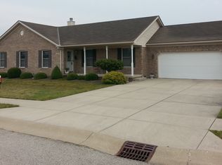 511 Lissaaron Dr, Winchester, IN 47394
