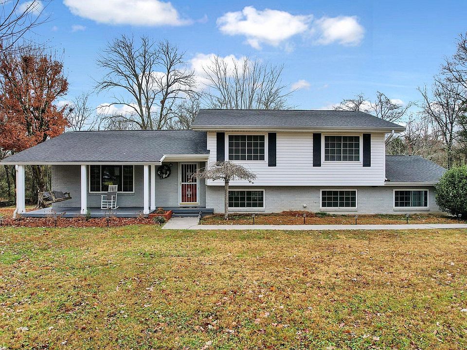 1st image of 3425 Eveningside Dr NW
