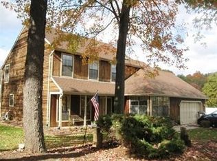 124 Arapaho Trl, Branchburg, NJ 08876