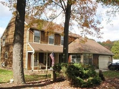 124 Arapaho Trl, Branchburg, NJ, 08876