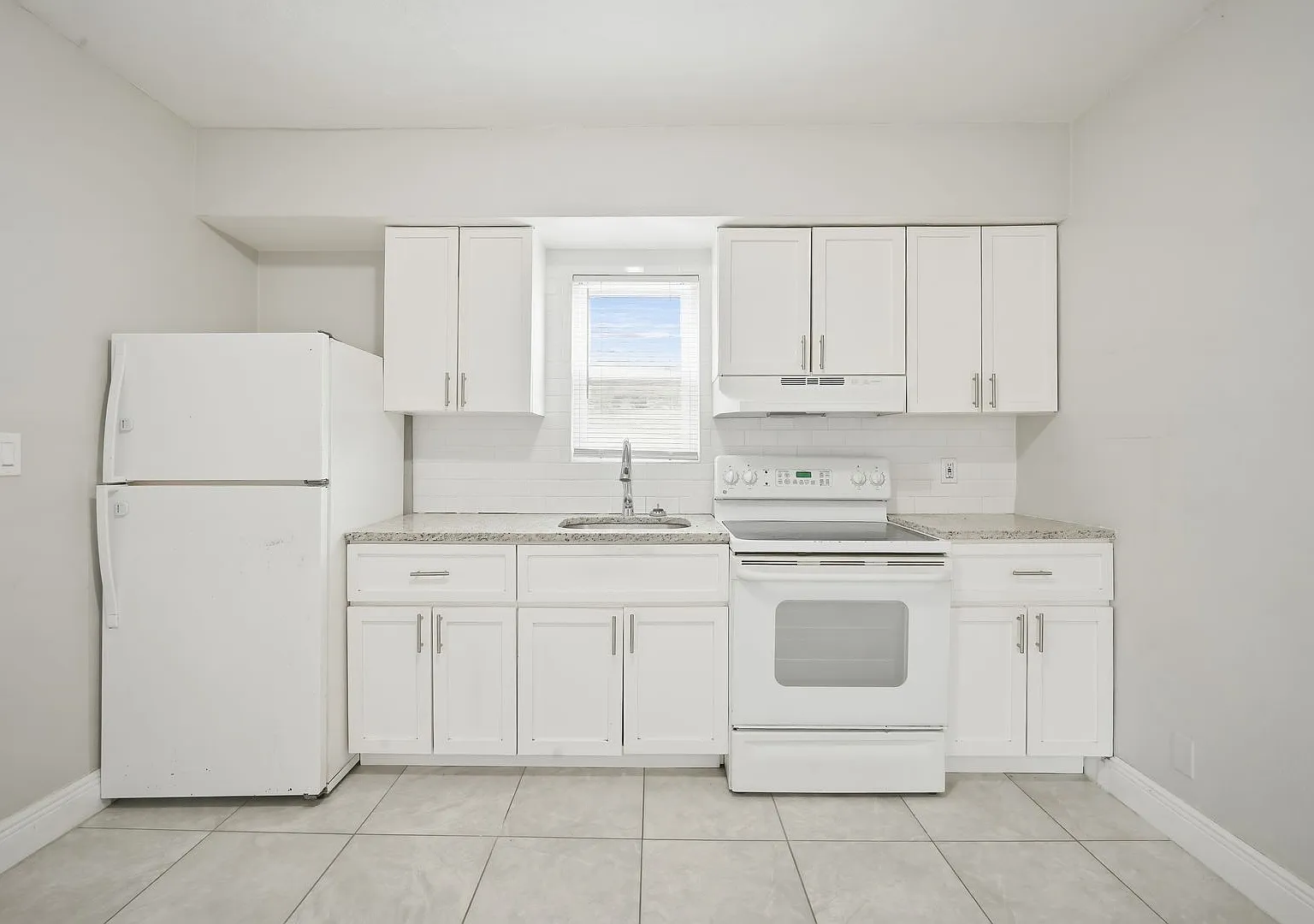Affordable 3 Bedroom 1 Bath Home — Photo 4