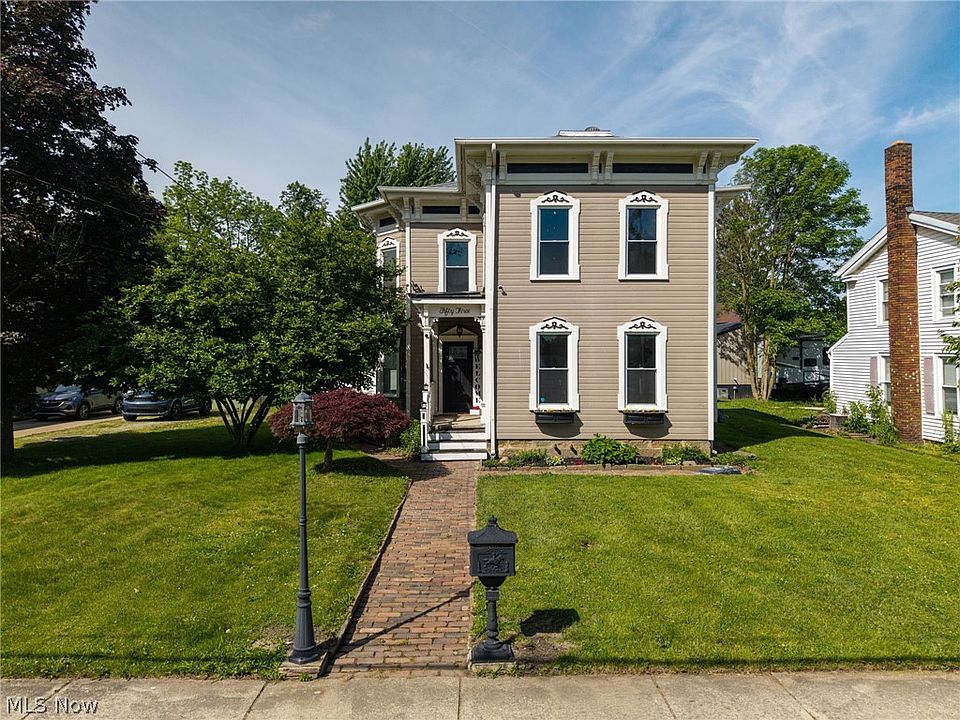 1st image of 53 N Pleasant St