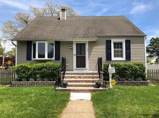 1604 Logan Rd, Ocean, NJ 07712
