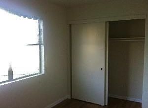 4th image of 2125 Oakmont Way APT 1