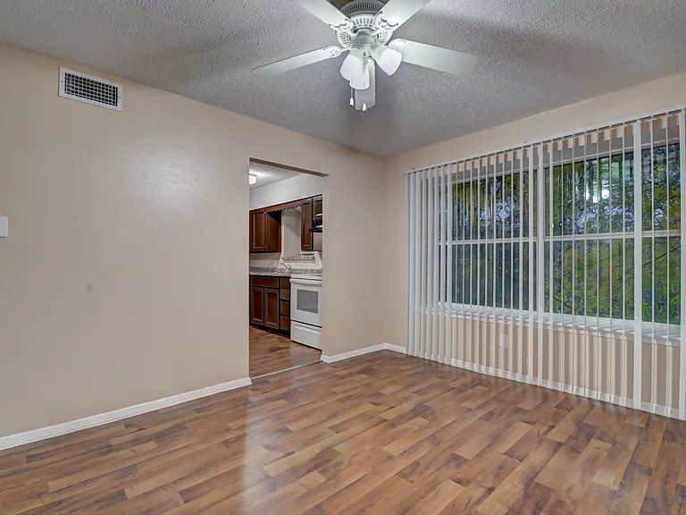 3319 Crites St #203 — Photo 7