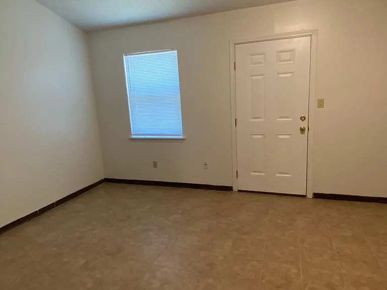 463 Stara Cir #A — Photo 15