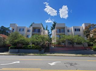 7017 35th Ave NE #306, Seattle, WA 98115