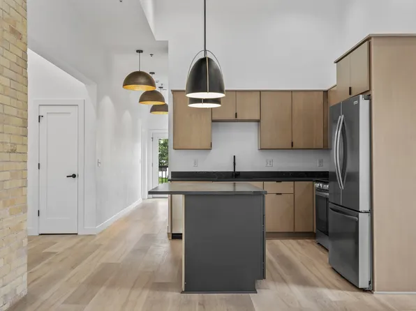 308 Oak St, Slinger, WI