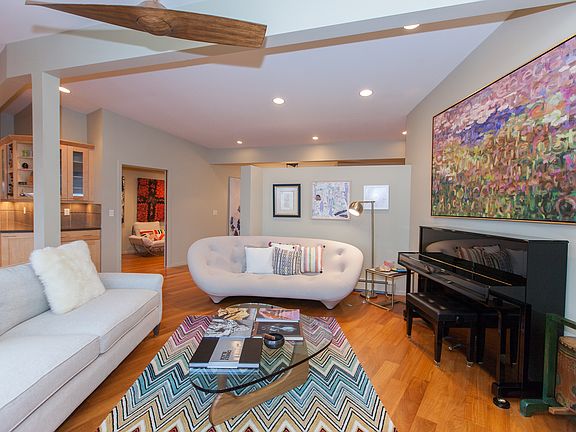5th image of 6816 Seward Park Ave S