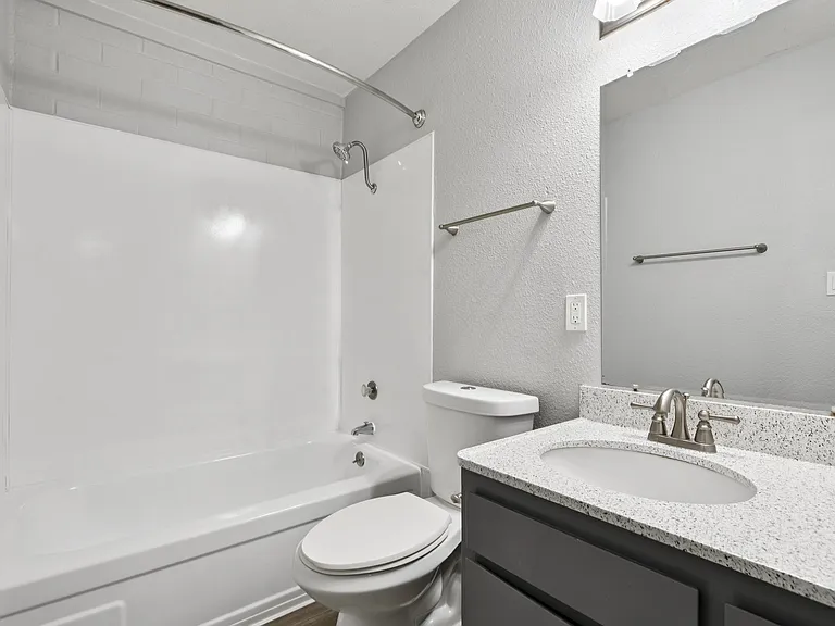 The Meadows Apartments — Photo 17