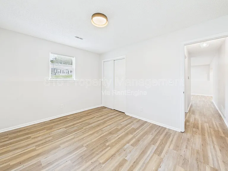 3104 Orville Ave #B — Photo 16