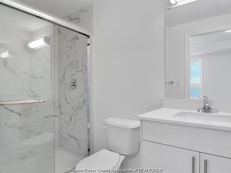 1675 Banwell Rd #202 — Photo 8