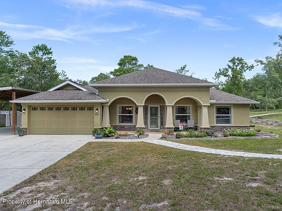 3rd image of 15015 Eckerley Dr