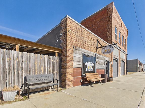 2nd image of 501 & 503 Iowa Ave