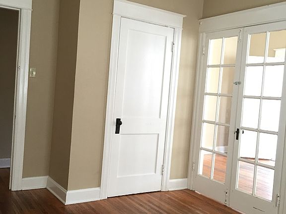5th image of 398 1/2 Bryan Pl