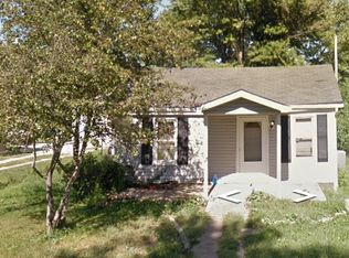 1206 Pine St, Bismarck, MO 63624