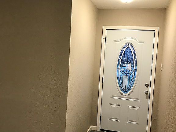 2nd image of 1318 Caladium Dr