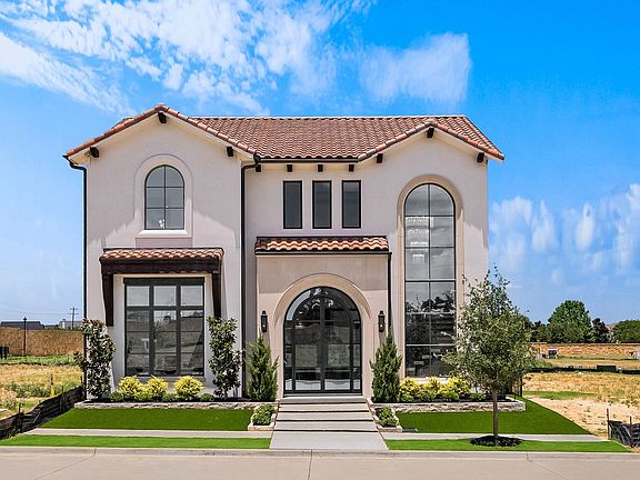 2nd image of 104 Murano