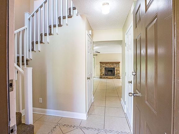 4th image of 11607 Tanager Dr