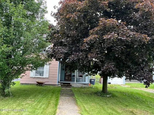 317 Alexandria Avenue, Ticonderoga, NY 12883