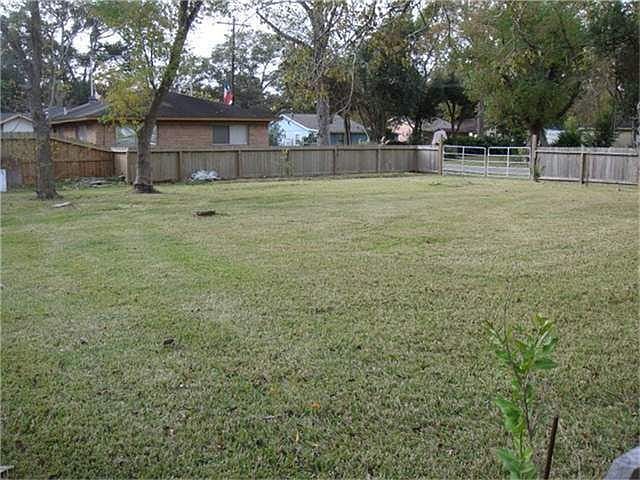 2nd image of 917 Snyder St
