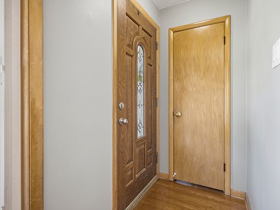 5th image of 9607 S Sacramento Ave