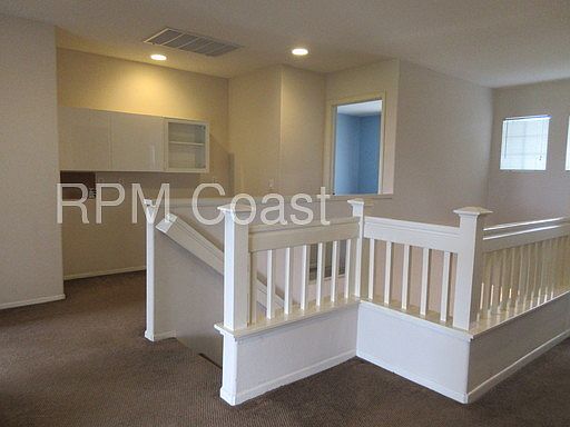 5th image of 20 Sunbury Dr
