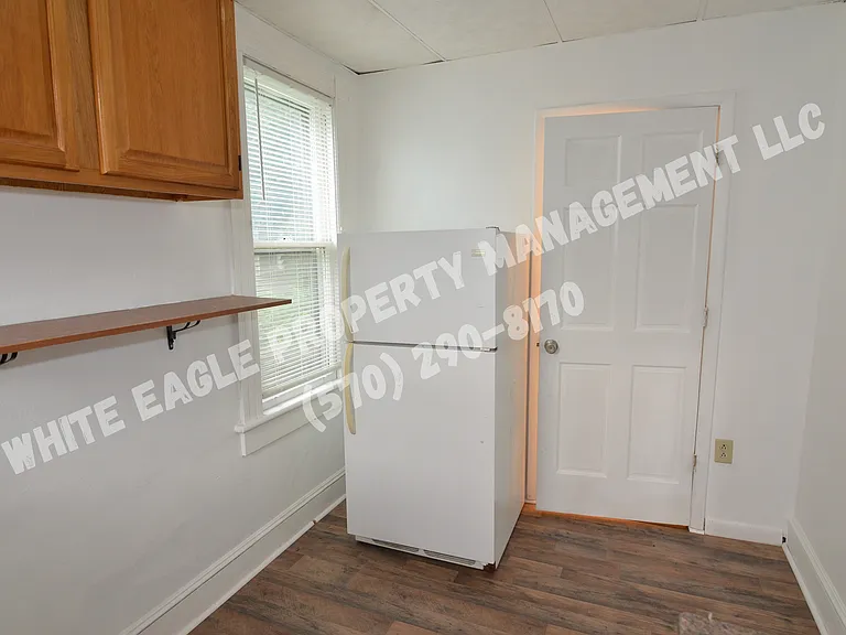 208 Olyphant Ct #A — Photo 17