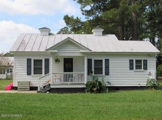 106 3rd St, Bayboro, NC 28515