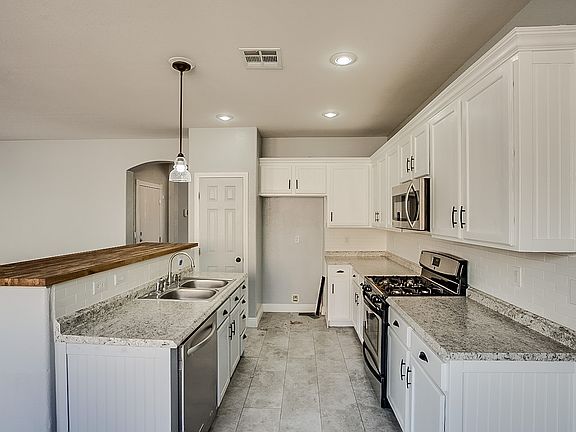 2nd image of 6868 Nickel Mine Ave