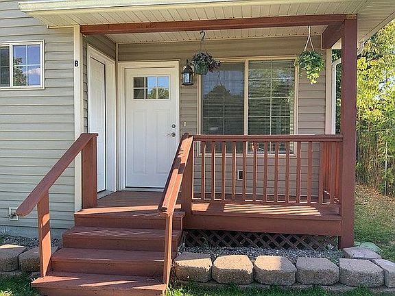 Front porch w/ storage unit
