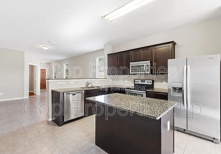 3811 Quiet Pne — Photo 8