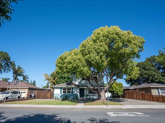 5th image of 912 Eden Ave