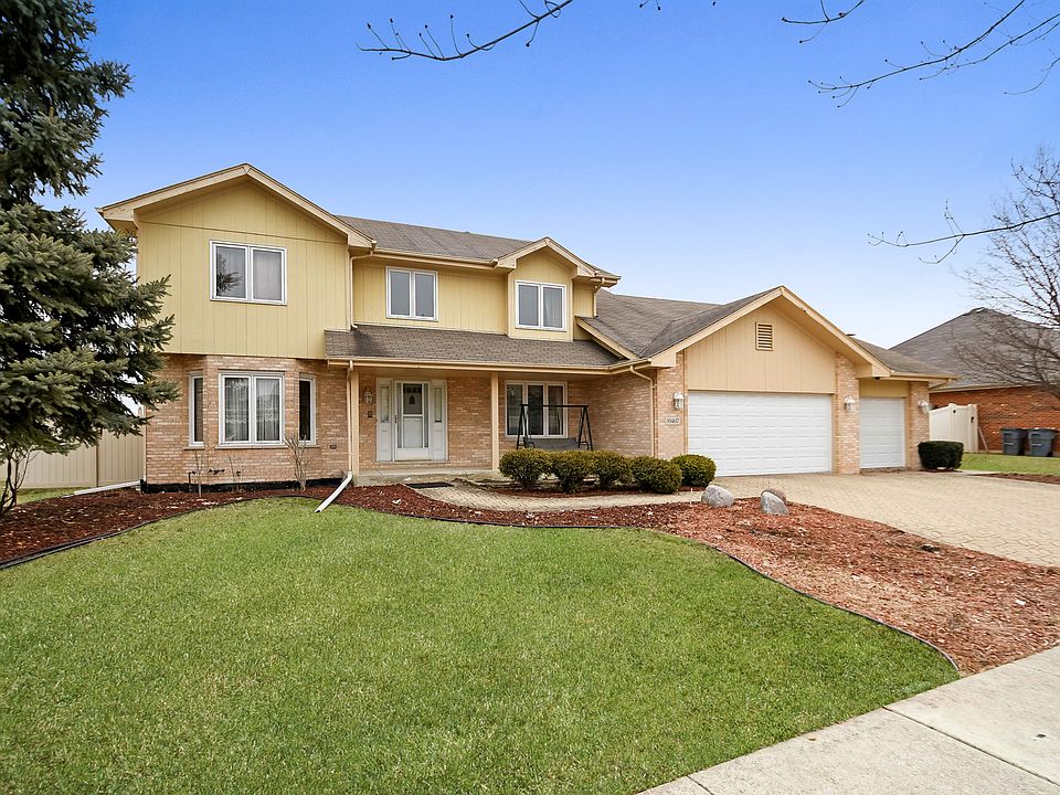1st image of 19407 Brookside Glen Ct