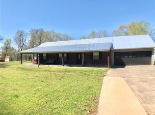 305 County Road 1211, Sulphur Springs, TX 75482