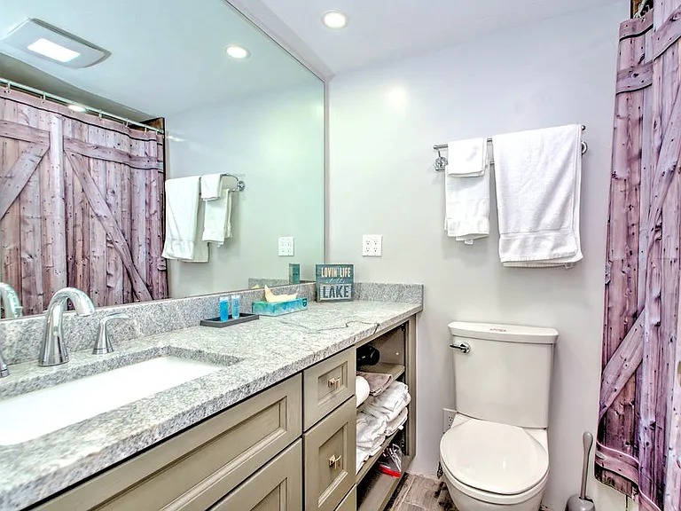 375 Endicott St N #305 — Photo 10