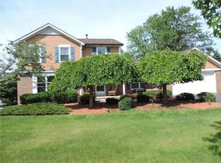 157 Country Place Ln, Rochester, NY 14612