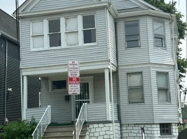 42 Dover St, Newark City, NJ 07106