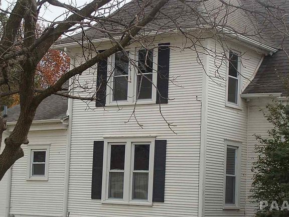 3rd image of 106 N Burson St