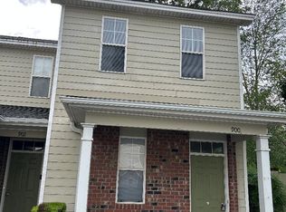 900 Downey Branch Ln, Wilmington, NC 28403