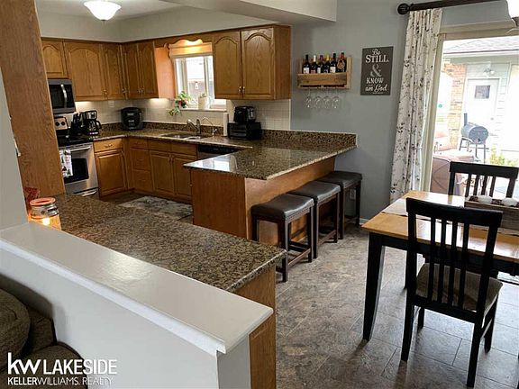5th image of 14944 Clemson Dr